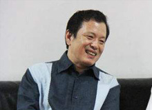 李敬澤：走到廣大讀者和朋友中去　　我們希望通過(guò)“大講堂”這樣的形式，讓作家能夠真正地走到廣大讀者和朋友中去……[詳細(xì)]