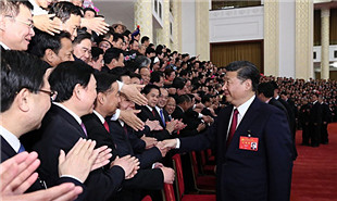 習(xí)近平等領(lǐng)導(dǎo)同志親切會(huì)見出席黨的十九大代表、特邀代表和列席人員