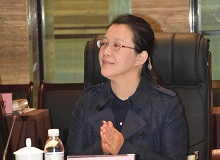 李利芳：更好地書寫中國童年精神我們需要在總結(jié)既有成績的基礎(chǔ)上，著力解決好發(fā)展不平衡不充分的問題，開辟新的發(fā)展道路。[詳細]