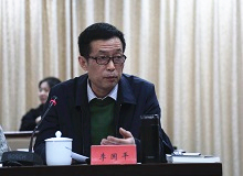 李國(guó)平：批評(píng)也要溫度我認(rèn)為建設(shè)的傳統(tǒng)更應(yīng)珍惜，在文學(xué)進(jìn)步的這個(gè)宏觀層面上如何把握光影和陰影的關(guān)系。[詳細(xì)]