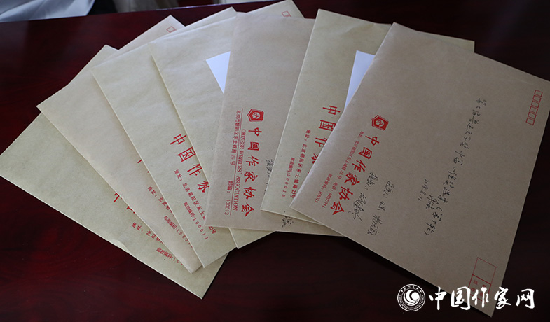 8月11日，第七屆魯迅文學獎終評選票情況蓋章封存