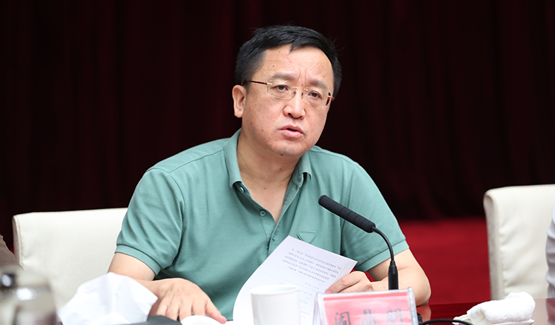 8月12日，評(píng)委會(huì)副主任閻晶明主持第六次全體會(huì)上作投票說(shuō)明、宣布第五輪計(jì)票結(jié)果，公布10部提名作品
