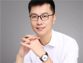 烈焰滔滔：這樣寫人物，讀者又恨又愛