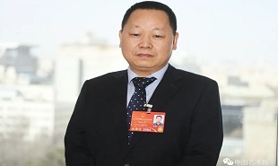 全國人大代表、民進(jìn)重慶市委會副主委、重慶出版集團(tuán)副總編輯別必亮