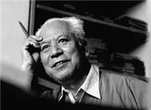 【姚雪垠】	許建輝丨《從<李自成>看姚雪垠的文學(xué)貢獻(xiàn)》；	姚海天丨《從<李自成>第二卷獲首屆茅盾文學(xué)獎(jiǎng)?wù)勂稹贰?#13;
