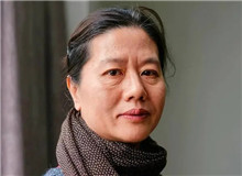 【王安憶】	程　旸丨《王安憶重寫了張愛玲，正如張愛玲重寫了<紅樓夢>》；	張怡微丨《再讀<長恨歌>：有情生命的莊嚴(yán)》。