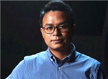 上海文藝出版社：放下歷史包袱，關(guān)注更年輕的力量　　主動挖掘文學(xué)新人，培養(yǎng)年輕編輯團(tuán)隊，為文學(xué)創(chuàng)作者的薪火相傳接續(xù)力量。[詳細(xì)]