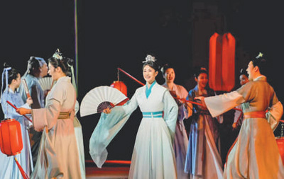 圖為歌劇《李清照》劇照。  　　浙江演藝集團供圖