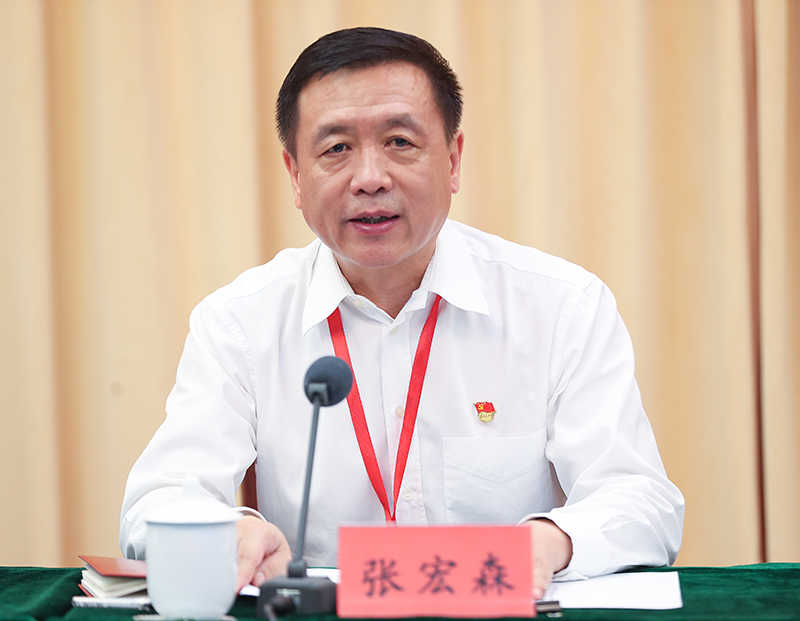中國作協(xié)黨組書記、副主席、機關(guān)黨委書記張宏森出席閉幕會并講話