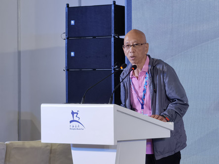 楊志軍在2023上海書展。澎湃新聞?dòng)浾?羅昕 攝