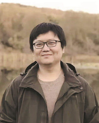 叢治辰，北京大學(xué)中文系副教授。
