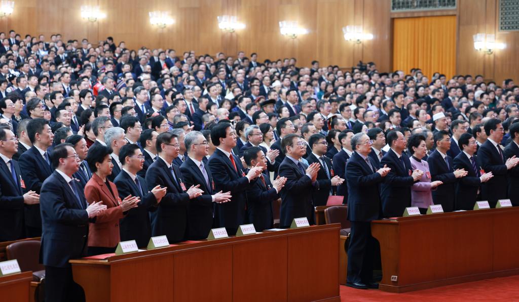 3月11日，第十四屆全國人民代表大會第二次會議在北京人民大會堂舉行閉幕會。新華社記者 王曄 攝