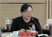 張莉：回到生活和情感本身的書(shū)寫(xiě)值得尊重　《阿娜河畔》應(yīng)該是阿舍生命中的作品，她賦予了很多情感、心力，有一種舒緩的文學(xué)之美……[詳細(xì)]