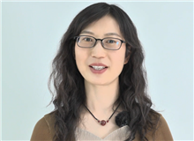 向萍：劉慶邦用一生做準(zhǔn)備的現(xiàn)實(shí)主義力作啃過(guò)榆樹(shù)皮柿樹(shù)皮，所以更能明白消除貧困的迫切需要，也更能體會(huì)成果的來(lái)之不易。[詳細(xì)]