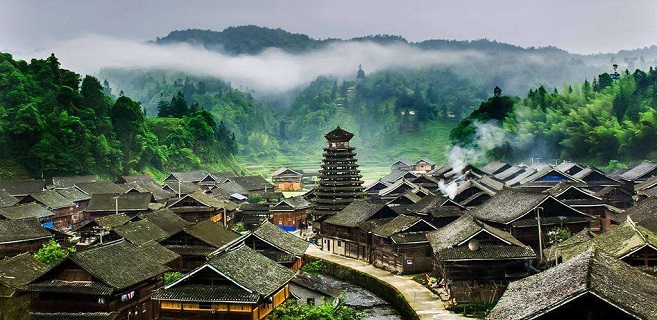 走向光，成為光——略談郭喬的小說集《倒帶》