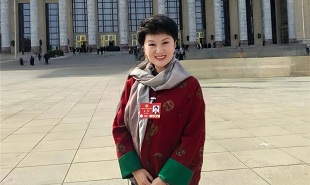 全國(guó)政協(xié)委員、浙江省舞協(xié)主席、杭州歌劇舞劇院院長(zhǎng)崔巍