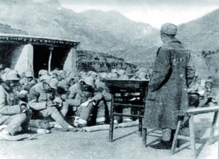 華北聯(lián)大：一邊戰(zhàn)斗，一邊學(xué)習(xí)　　1939年7月，來自延安的師生行進三千里，東進至?xí)x察冀抗日根據(jù)地，創(chuàng)建了華北聯(lián)合大學(xué)。[詳細(xì)]