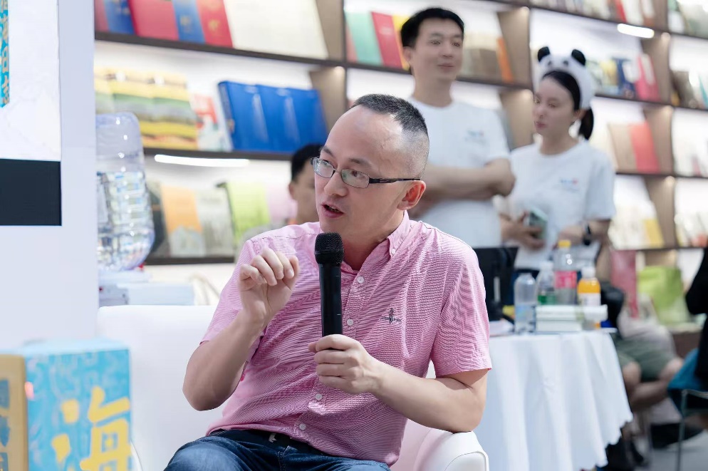 少兒科幻作家、中國(guó)作協(xié)“全民閱讀推廣人”陸楊分享