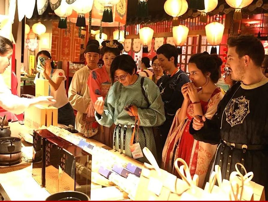 “文明會(huì)有不同，但詩歌讓我們得以溝通”