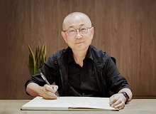 《聽(tīng)漏》作者劉醒龍：“七簋”是切入歷史的“破綻”本書(shū)講述了考古史上第一次出土的完整的九鼎。[詳細(xì)]